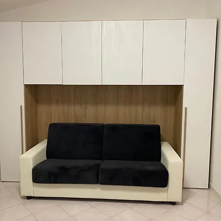 Casa Di Jack I.u.n. R6217 アパート クアルトゥ・サンテーレナ